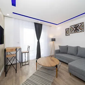 Апартаменты Cozy With Central Location In, Анталья